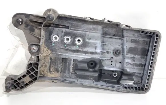 Skoda Kodiaq Battery bracket 5QF915331C