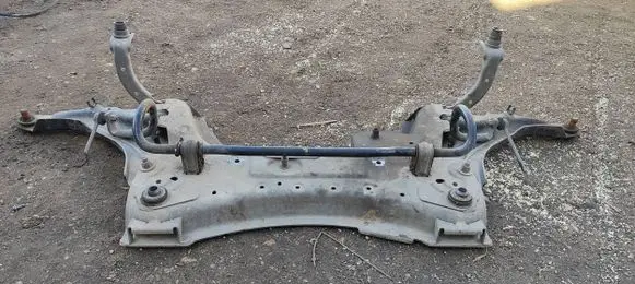 Renault Megane II Front subframe