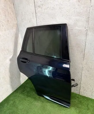 BMW iX3 Rear door