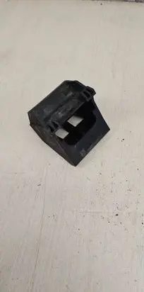 BMW 5 E60 E61 Radiator mount bracket 7542517 PA66GF30 10808612