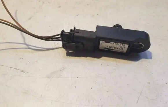 Renault Scenic II - Grand scenic II Air pressure sensor 0281002566 8200168253