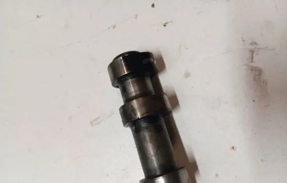 Volvo V50 Camshaft 1001835