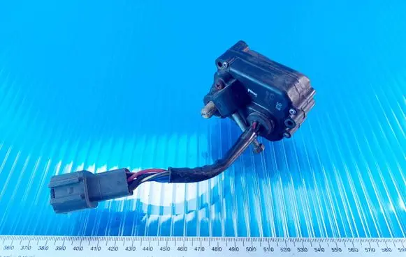 Subaru Legacy Headlight level adjustment motor AL160