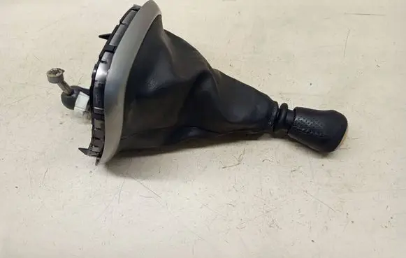 Nissan Qashqai+2 Gear shifter/selector