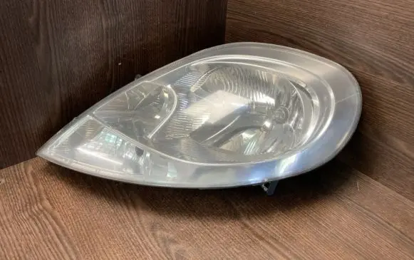Renault Trafic II (X83) Headlight/headlamp 93859833 8200701363