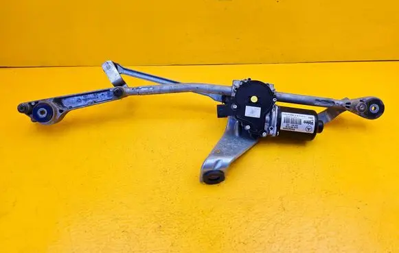Mercedes-Benz B W246 W242 Front wiper linkage and motor A2469065900 729000260995