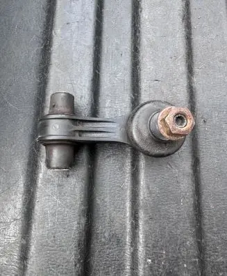 Volkswagen Touran III Rear anti-roll bar/stabilizer link 5Q0505465A