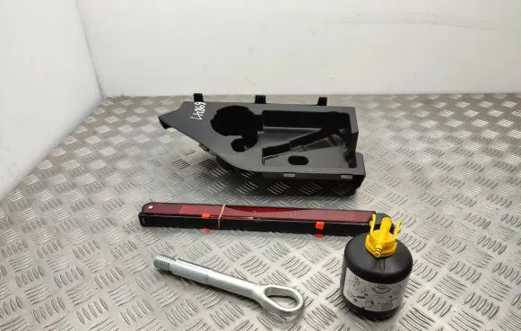 Mercedes-Benz CLA C117 X117 W117 Tool set A9065800803 A2468900188