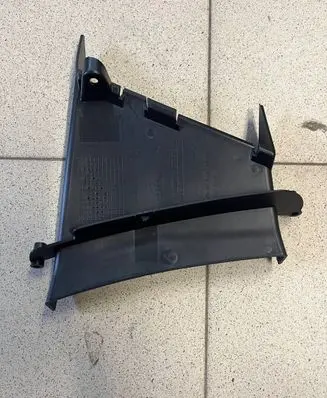Audi A4 S4 B9 Front splash guards bracket 8W0121763