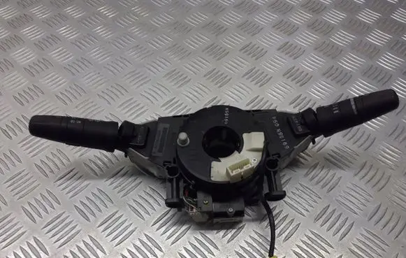 Nissan Note (E11) Wiper turn signal indicator stalk/switch 255609U02B