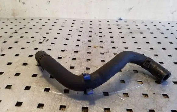 Mitsubishi Pajero Engine coolant pipe/hose