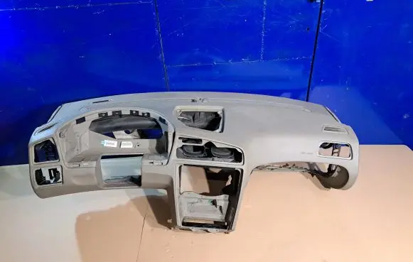 Volvo V70 Dashboard 39985188