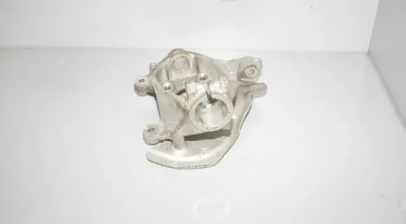 BMW i3 Front wheel hub 6852160 31216852160
