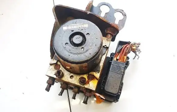 Jeep Patriot ABS Pump p05105590ag
