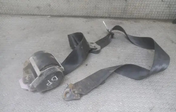 Citroen Berlingo Front seatbelt 048080