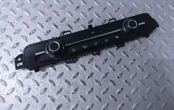 Citroen Berlingo Climate control unit 98340416ZD