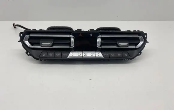BMW 3 G20 G21 Dash center air vent grill 4A0EDD3 4A0EDD301