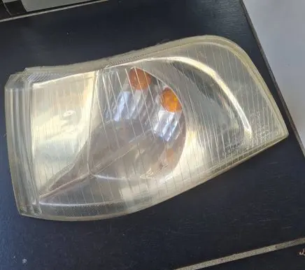 Volvo S40, V40 Front indicator light
