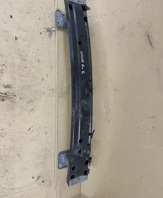 Renault Kadjar Front bumper cross member 
