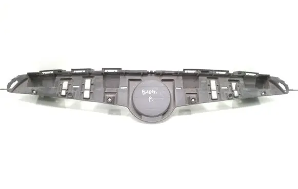 Opel Mokka X Front bumper upper radiator grill 42698087
