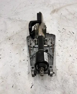 Mercedes-Benz C W204 Steering wheel axle A2044604516 12339009233 204460310