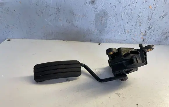 Renault Scenic II - Grand scenic II Accelerator throttle pedal 8200159647