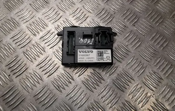 Volvo XC40 Other control units/modules 31690967