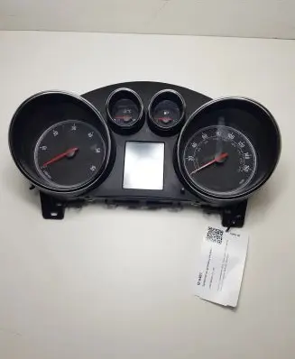 Opel Zafira C Speedometer (instrument cluster) 13433863