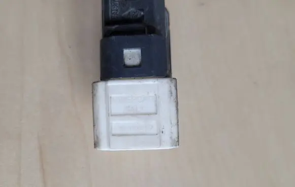 Opel Vivaro Other relay 8200276361 8200276361D