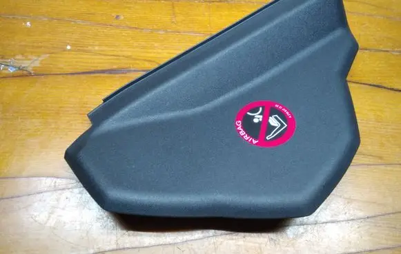 Mercedes-Benz E A207 Dashboard side end trim A2076800489