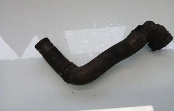 Audi A3 S3 8P Engine coolant pipe/hose