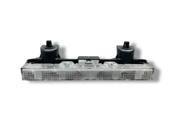 Toyota Urban Cruiser (XP110) Third/center stoplight