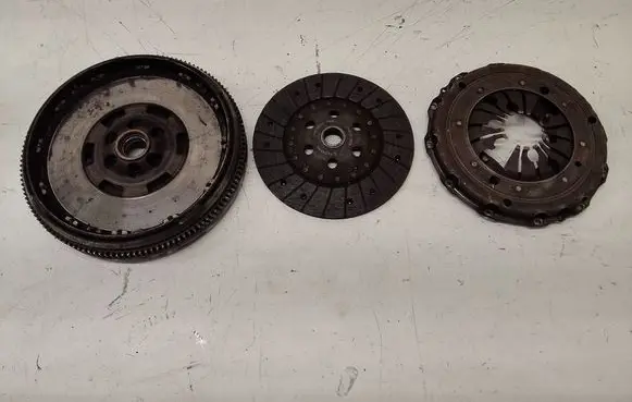 Volkswagen Sharan Clutch set kit B02100