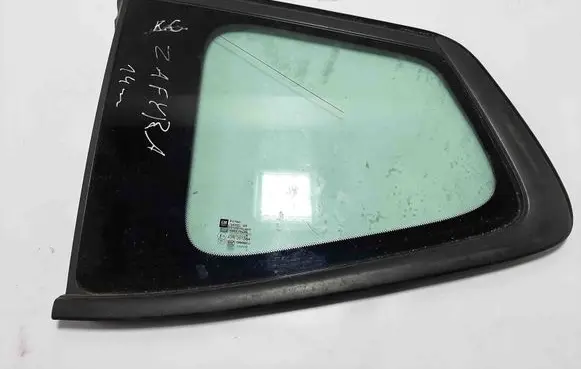 Opel Zafira C Rear side window 12841837