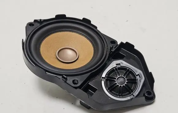 BMW X3 F25 Panel speaker 9237280 18820010