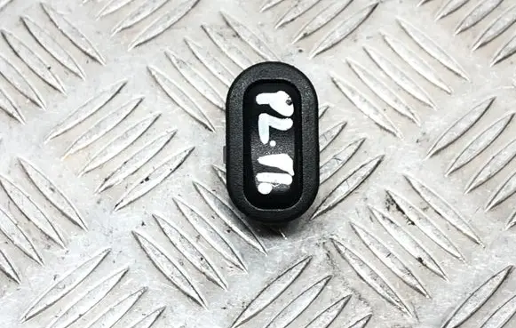 Opel Zafira A Electric window control switch 13363100 90561388
