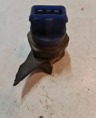 Opel Vectra B Coolant temperature sensor 268139