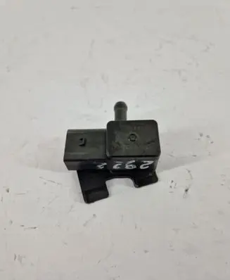 BMW 5 F10 F11 Oil pressure sensor 7805152