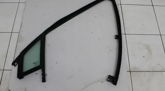 Opel Adam Sliding door window/glass 
