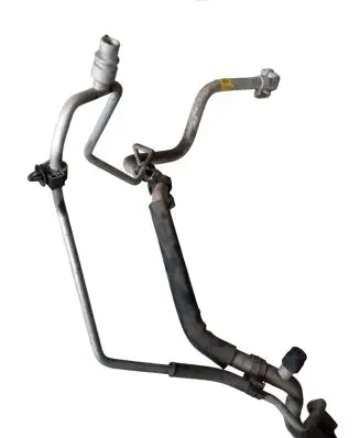 Chevrolet Trax Air conditioning (A/C) pipe/hose 95299469