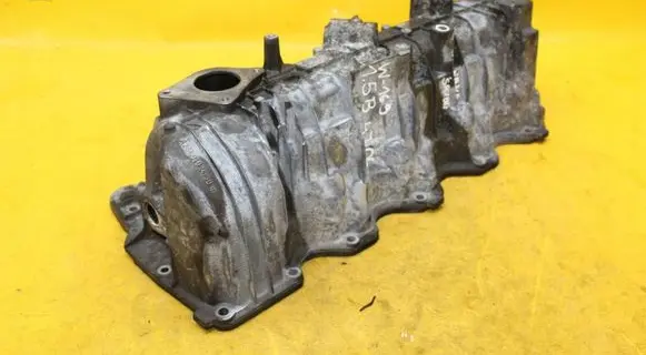 Rocker cam cover