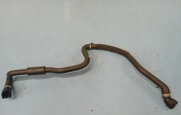 BMW 5 F10 F11 Engine coolant pipe/hose 8571804