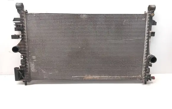 Opel Insignia A Coolant radiator S8112001 P41725