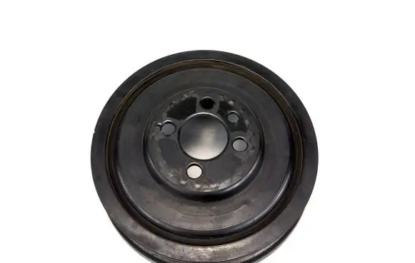 Volkswagen Caddy Crankshaft pulley 03G105243