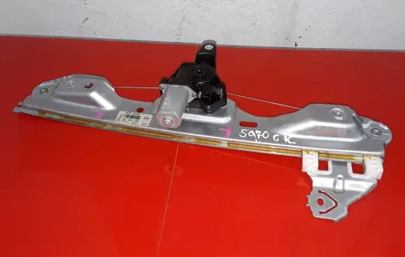 Nissan Qashqai Rear door window regulator with motor 827014EA0A RR4EA