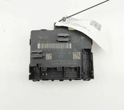 Skoda Kodiaq II Door control unit/module 1EB959592C 1EB959592A
