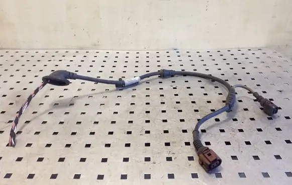 Audi A4 S4 B8 8K Rear ABS sensor wiring 