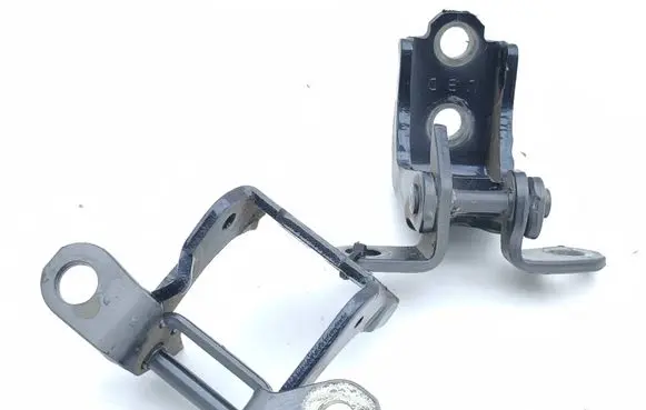Honda CR-V Rear door hinge set 