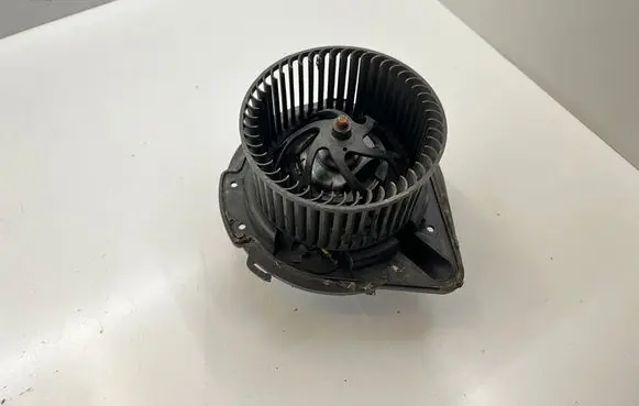 Audi A4 S4 B5 8D Heater fan/blower F664691L 8D2820021