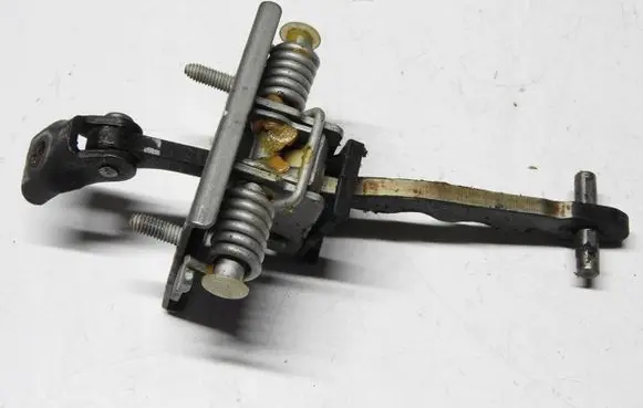 Peugeot 3008 I Front door check strap stopper 9686219510